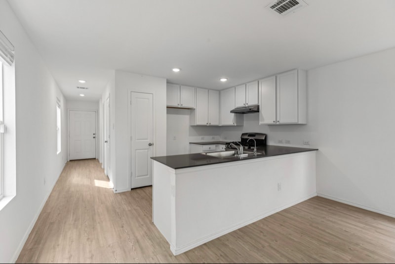 Building Photo - 10824 Presa Wy