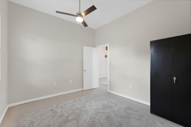 Building Photo - NW Albuquerque | 2 bed / 1 bath | Casita |...