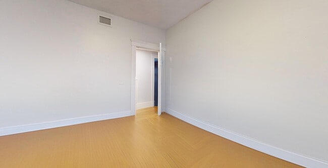 Building Photo - 34 Saranac St