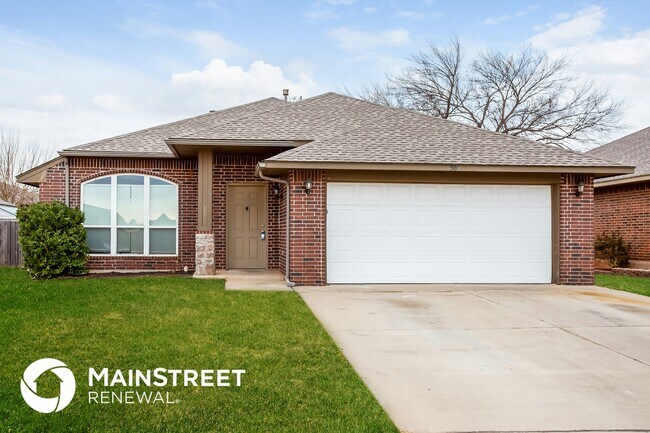 Building Photo - 305 Tecumseh Meadows Dr