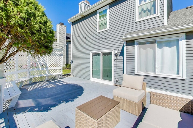 Building Photo - 141 Rumsey Pl