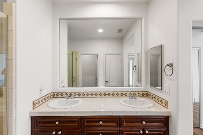 Building Photo - 4176 Via Mattina