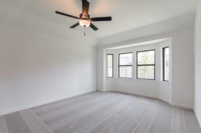 Building Photo - 16231 Sheridan River Trl