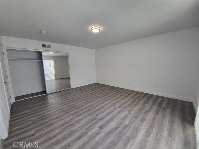 Building Photo - 14614 Vanowen St