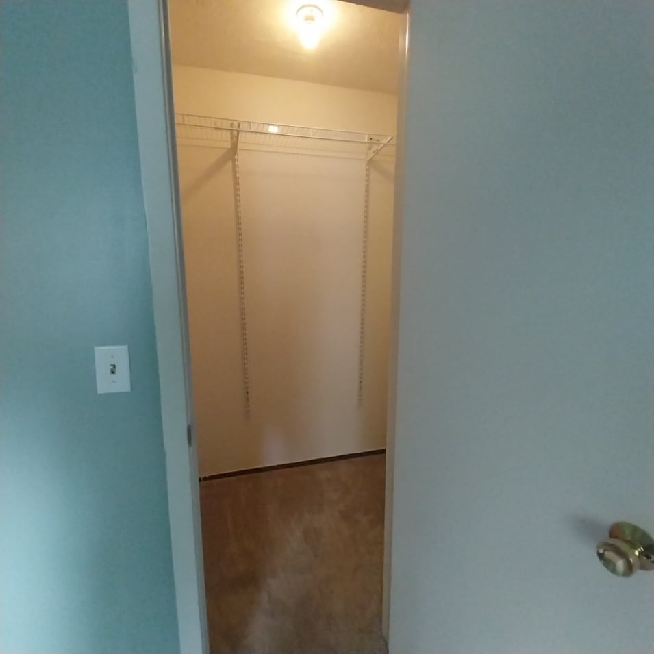 Master Closet 6x4 ft. - 208 Sandi Ct