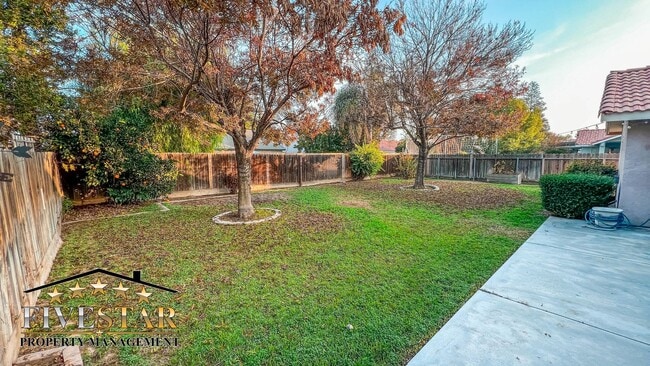 Building Photo - 4710 Polo Wood St