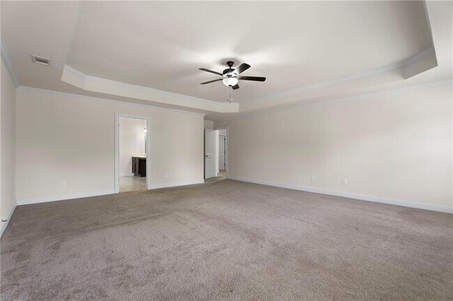 Building Photo - 165 Regency Pl