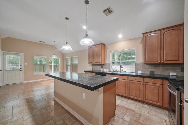 Building Photo - 13019 Coopers Hawk Dr