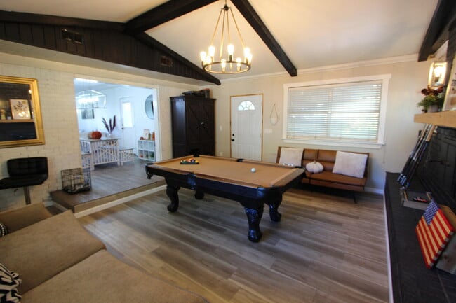 Building Photo - 41 Moriarty St NW