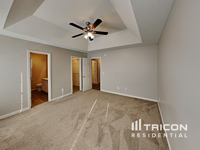 Building Photo - 216 Turtle Creek Dr