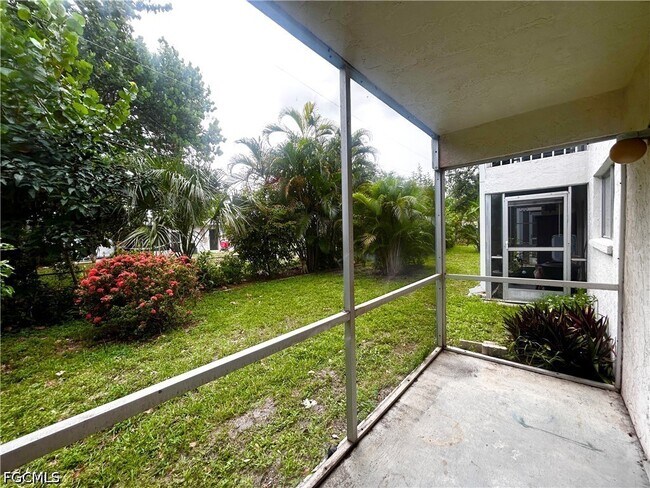 Building Photo - 4906 Victoria Dr