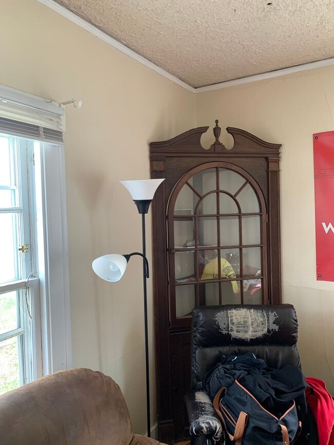 Building Photo - 1614 Adams St