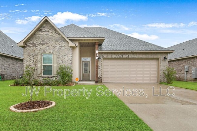 Primary Photo - 612 Claiborne Trails Dr