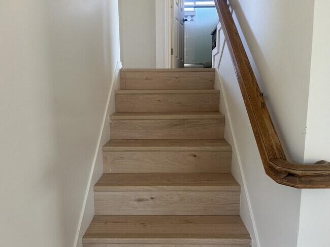 Building Photo - 11562 Cherry Knoll Cir