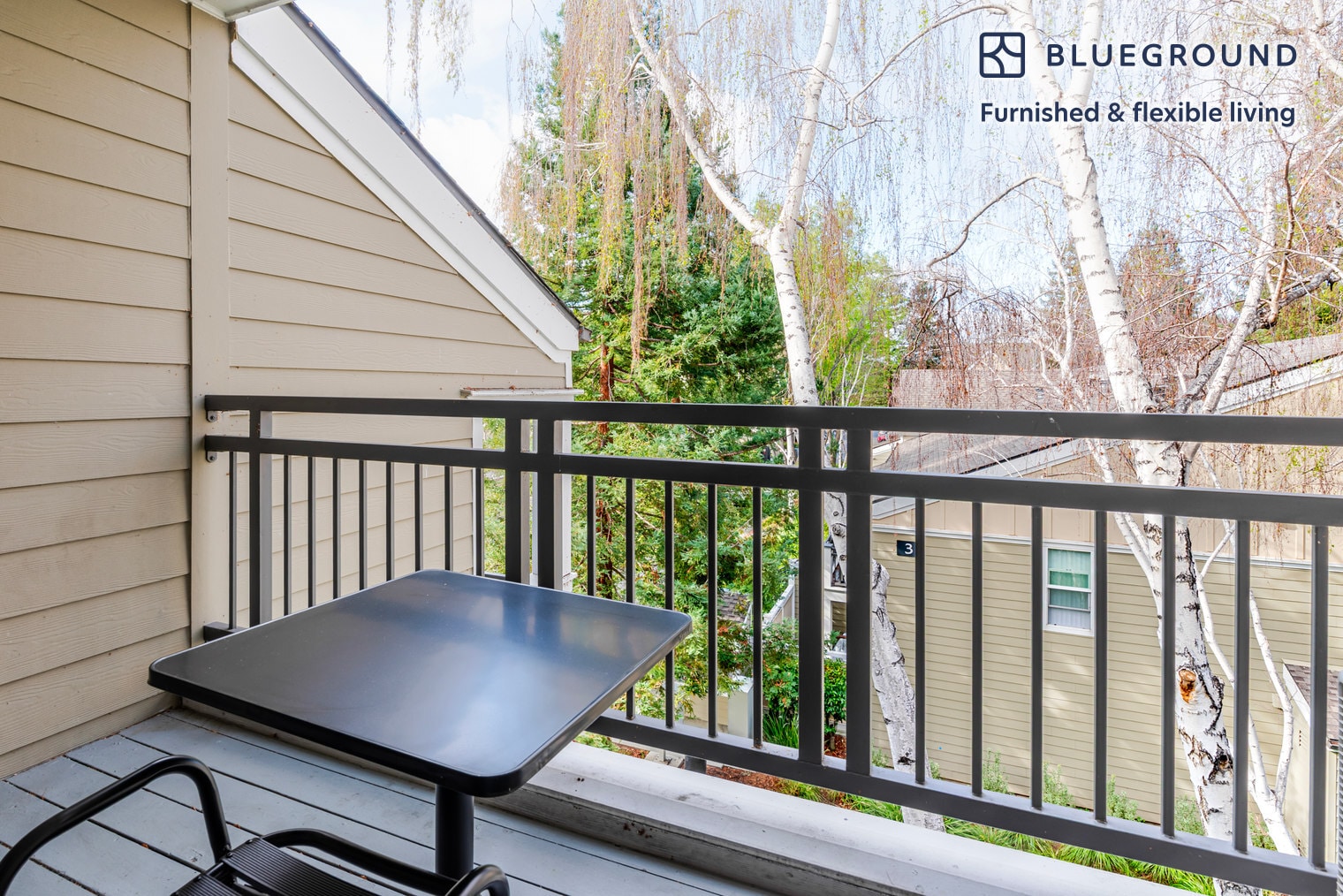 Building Photo - 1050 Benton St