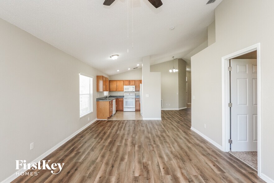 Building Photo - 2909 Cool Breeze Cir