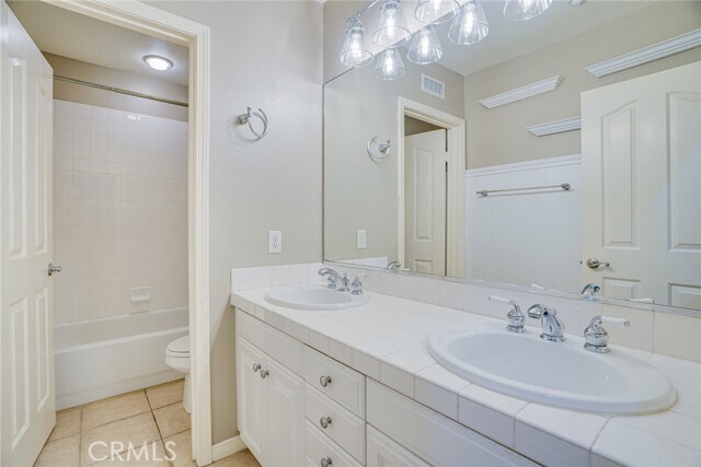 Building Photo - 6257 Pacific Pointe Dr
