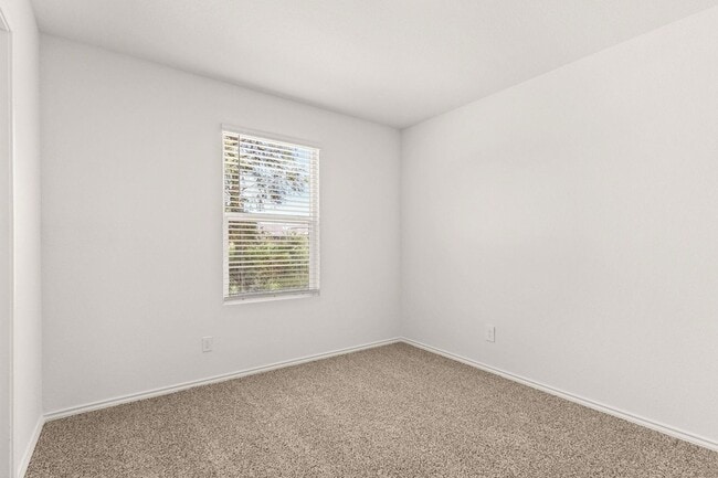 Building Photo - 14865 Cactus St