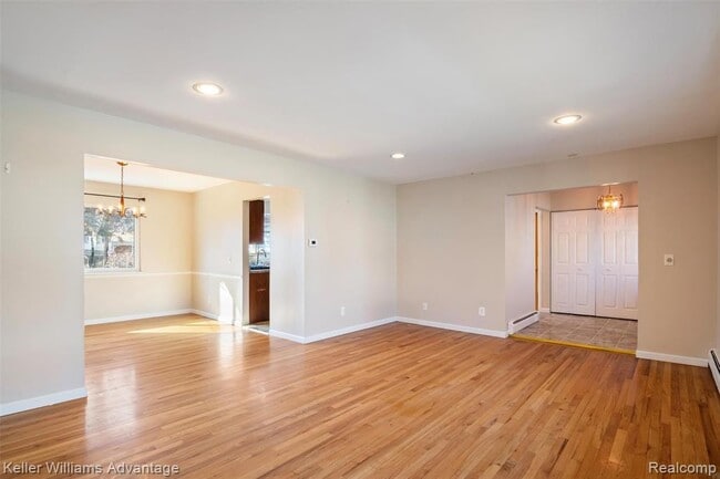 Building Photo - 14377 Cranston St