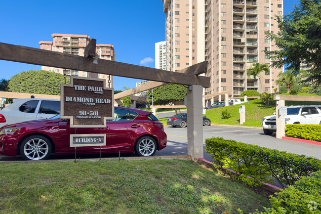 Building Photo - Park at Pearlridge