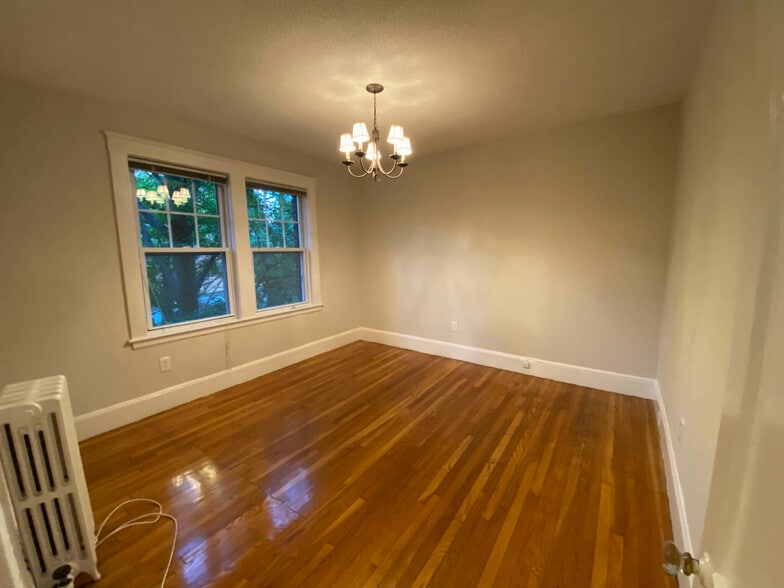 Building Photo - 26 Chiswick Rd