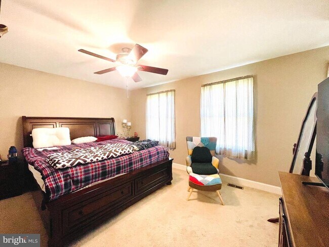 Building Photo - 4 Millbank Ct