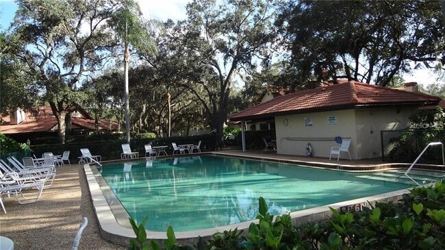 Building Photo - 7337 Oak Moss Dr