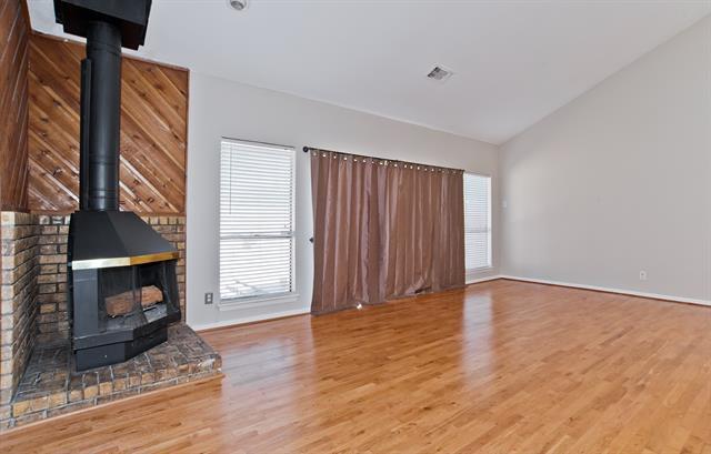 Building Photo - 7450 Holly Hill Dr