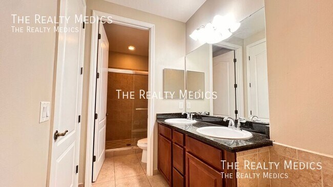 Building Photo - 1900 Garden Sage Dr