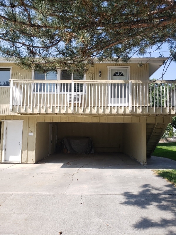 Building Photo - 776 Washington St N