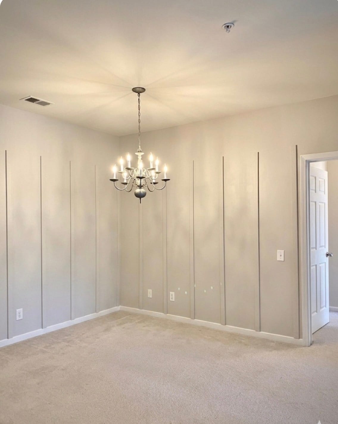 Building Photo - 14935 Santa Lucia Dr