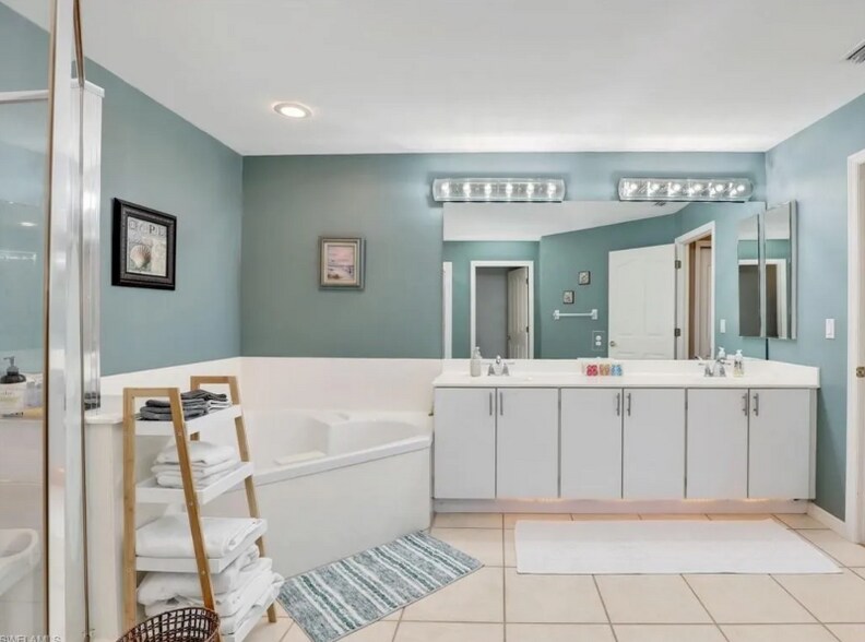Building Photo - 25051 Ballycastle Ct