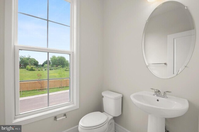 Building Photo - 14534 Alsace Ln