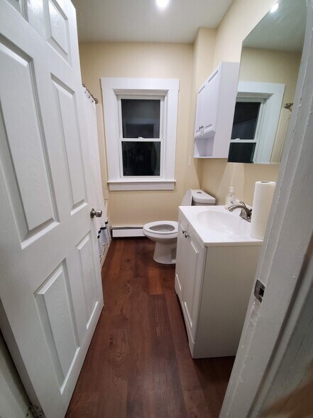 Building Photo - 45 Dumais St