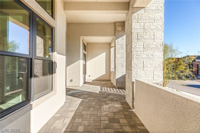 Building Photo - 11014 Horizon Ledge Ave