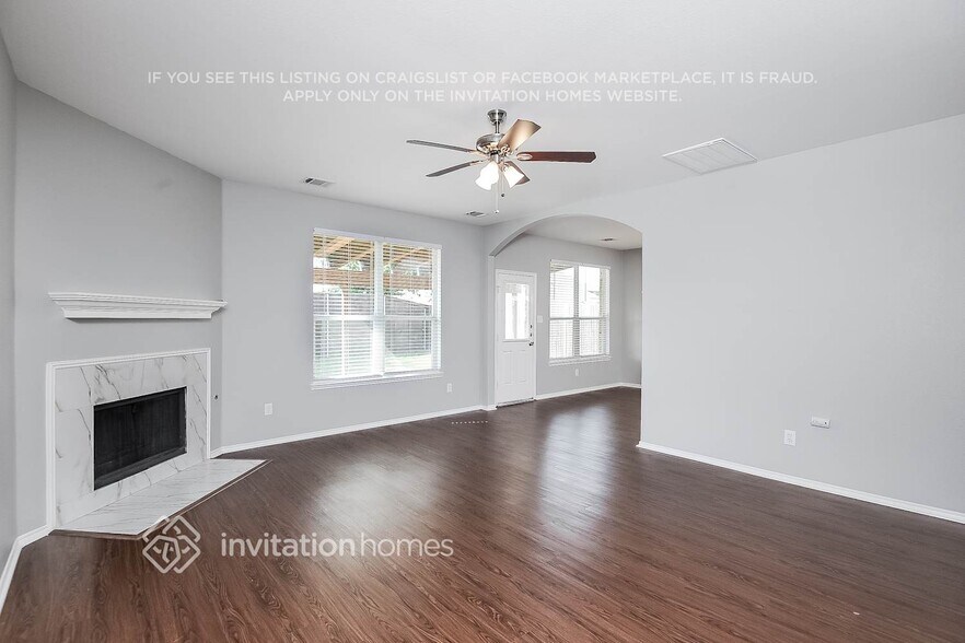Building Photo - 11900 Brown Fox Dr