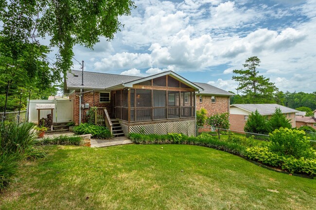 Building Photo - Beautiful East Brainerd Homes