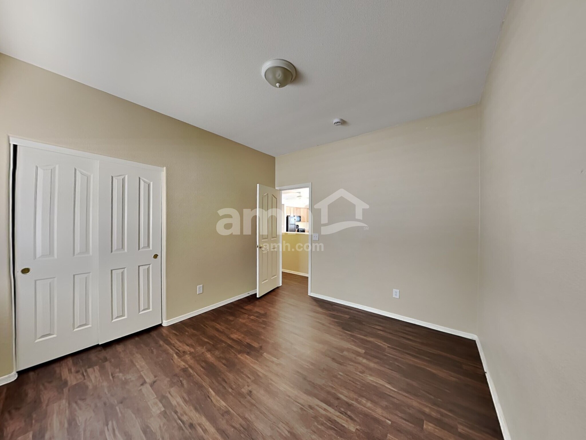 Building Photo - 6976 S Martlet Dr