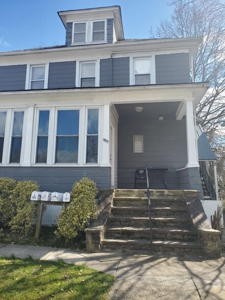 Building Photo - 5513 Edna Ave