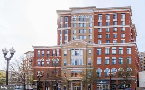Building Photo - 1220 N Fillmore St