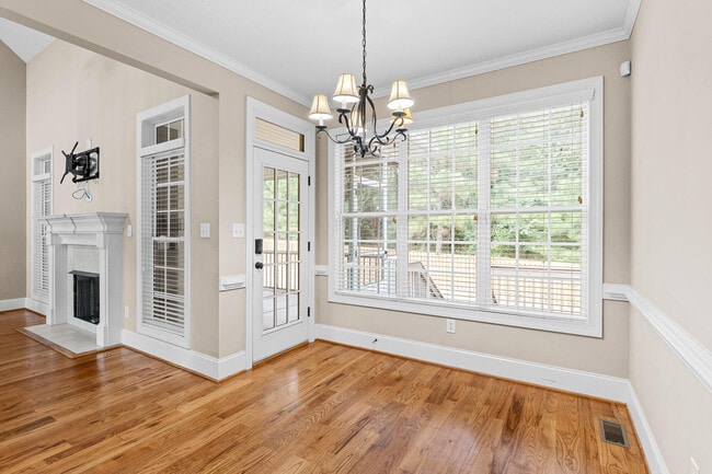 Building Photo - 307 Bellhaven Dr
