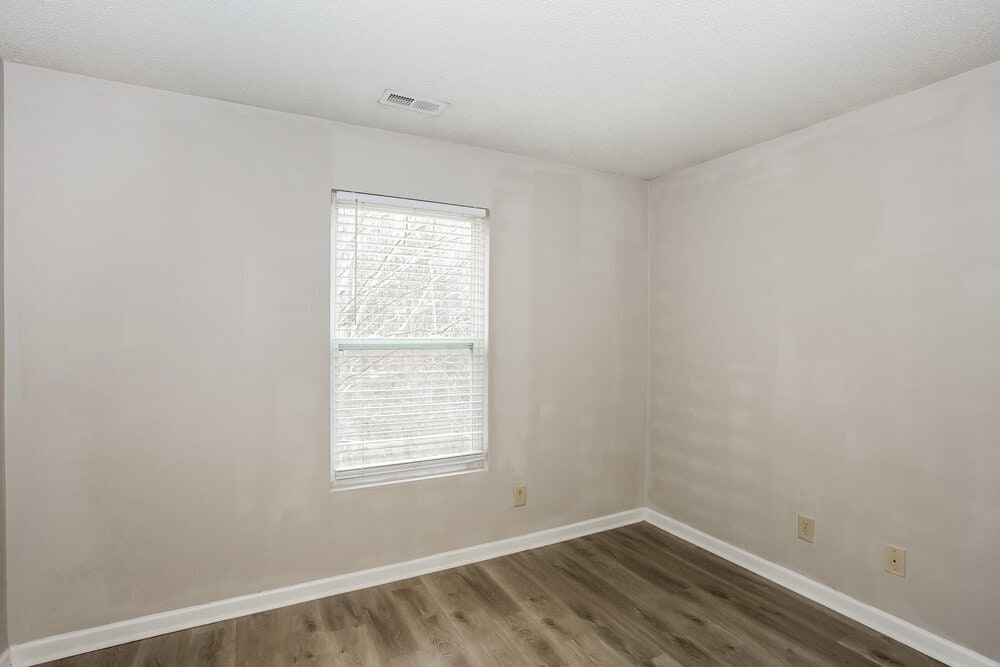 Building Photo - 1231 Willow Bridge Ct