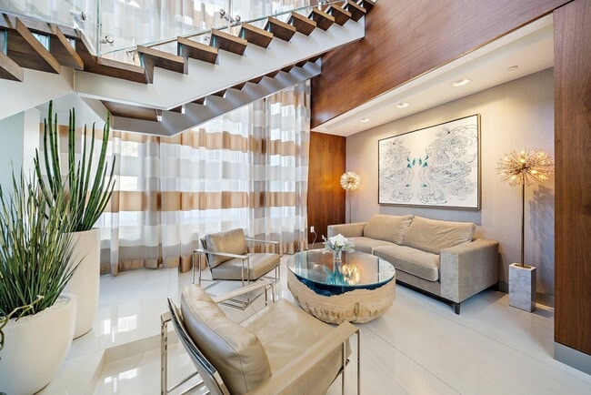 Building Photo - 3730 N Ocean Dr