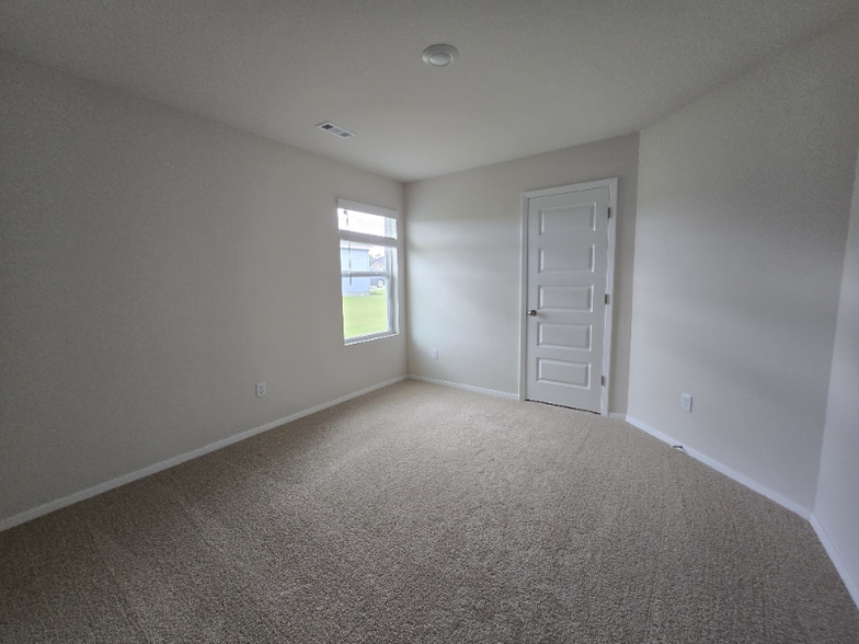 Building Photo - 2701 Murphy St