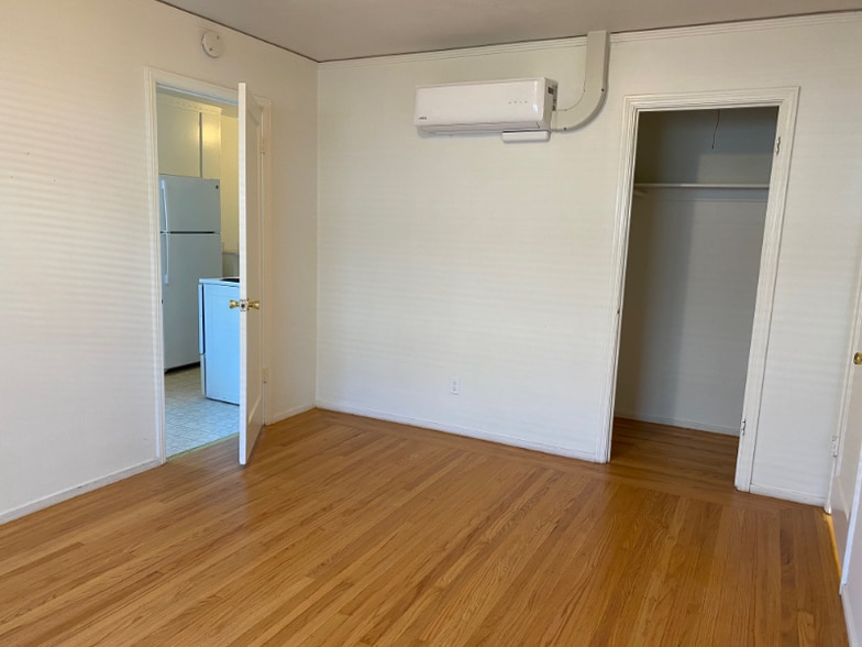 Building Photo - 2205 18th St