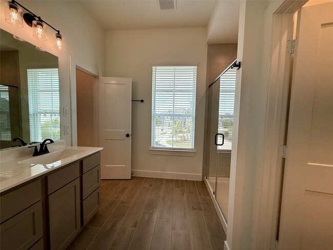 Building Photo - 12946 Rio Mariano Ln