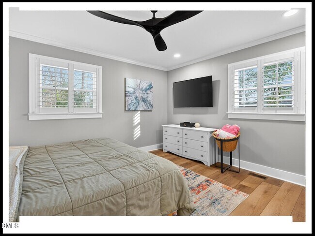 Building Photo - 5008 Autumn Dr