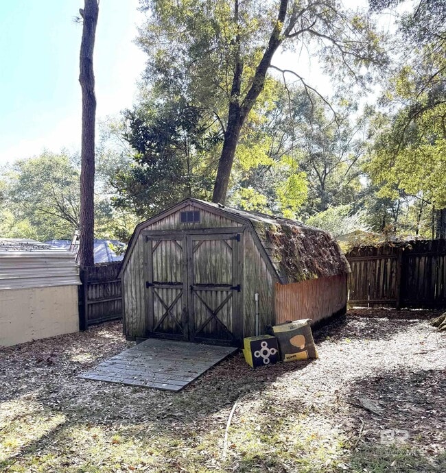 Building Photo - 142 Appomatox Dr