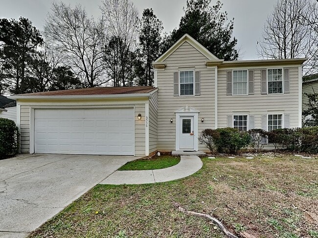 Building Photo - 6536 Eastbriar Dr