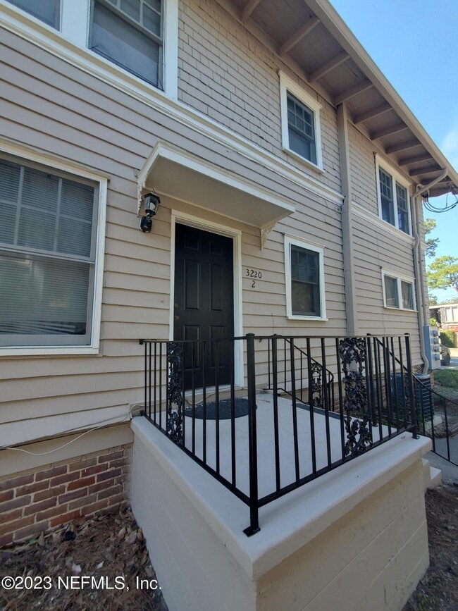 Building Photo - 3218 Herschel St